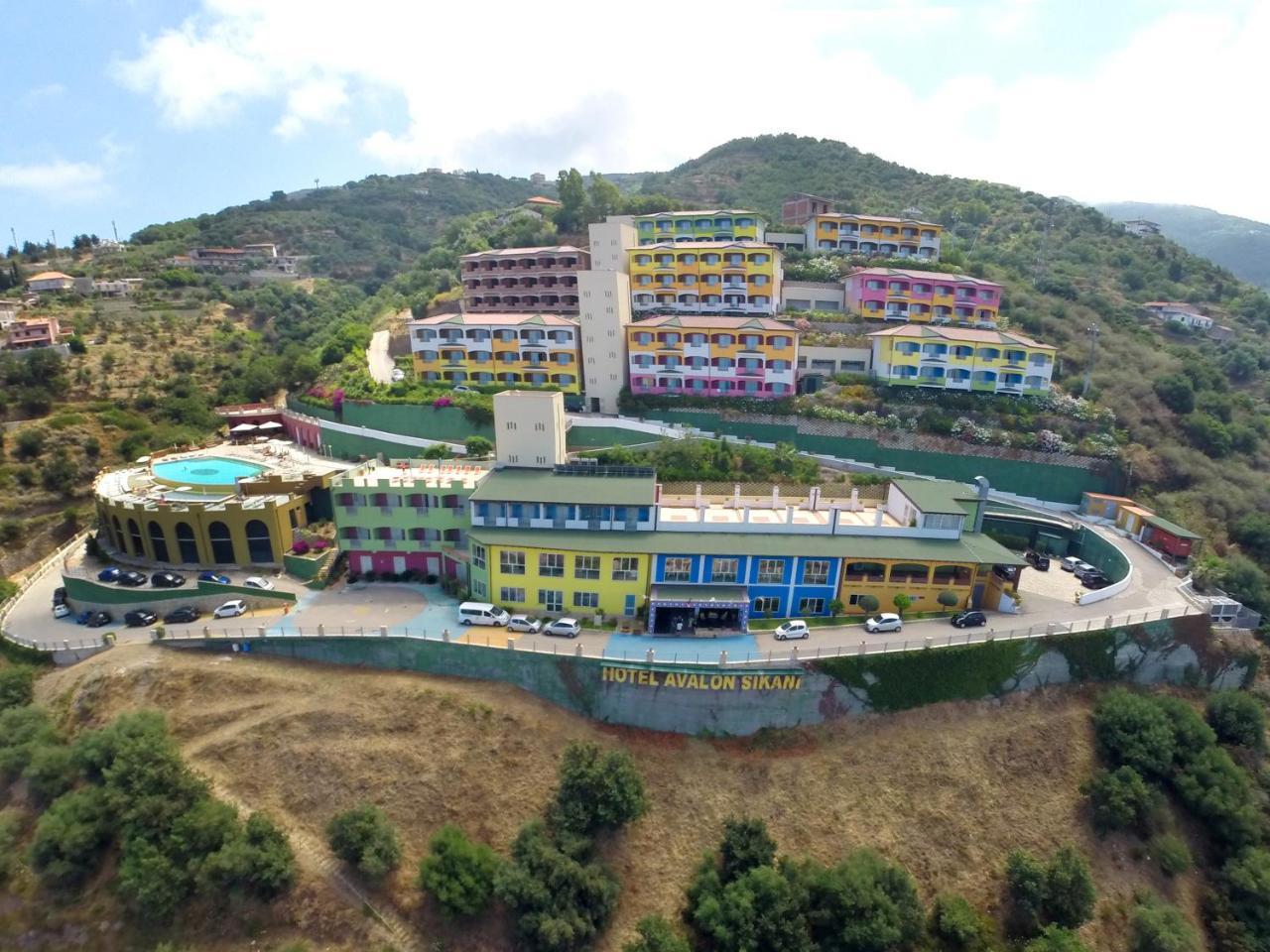 Gh Avalon Sikani Gioiosa Marea Exterior photo